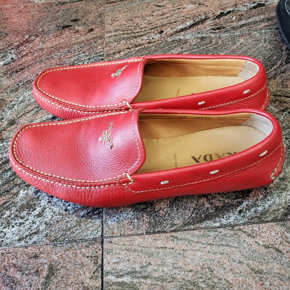 Shoes - Picture 2 of 6